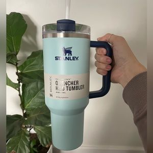 NWT Stanley in Watercolor Blue